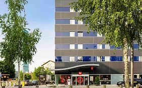 Ibis Zuerich City West 3*